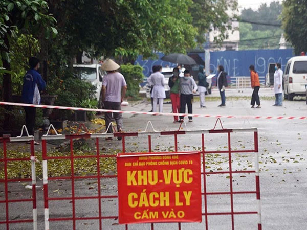 Cận cảnh chốt phong tỏa ở Hải Phòng sau ca mắc COVID-19 về từ Campuchia
