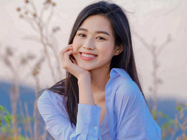 Từng bị chê tơi tả vì kém sắc, hoa hậu Đỗ Thị Hà lấy lại phong độ: Đơn giản mà lại xinh ngút ngàn!