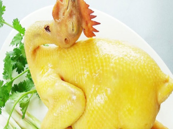 Đâm 2 người nhập viện vì chuyện...luộc gà chín trong 15 phút