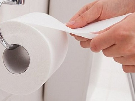 Kênh đào Suez tắc nghẽn có thể khiến thế giới... thiếu giấy vệ sinh