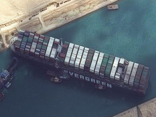 Kế hoạch giải cứu siêu tàu Ever Given được thực hiện như thế nào?