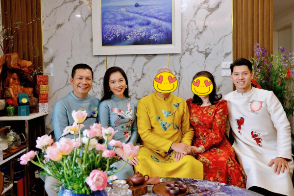 Thiếu gia bị bồ cũ tố phét lác vì 2 đôi giày: Là em vợ Shark Hưng, tình trường chỉ toàn hot girl