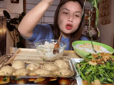 Quỳnh Trần JP tiết lộ sốc về loại rau rẻ bèo ở Việt Nam nhưng lại đắt ngang thịt cá ở Nhật