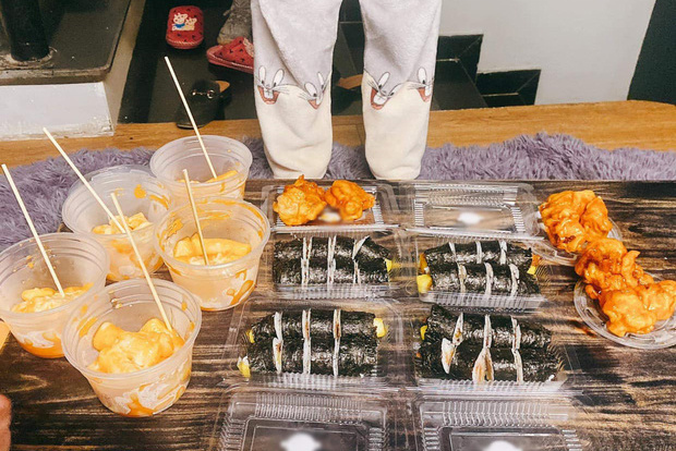 SỐC: Khách ăn gimbap bị mắc móc sắt vào dạ dày, quán ăn 'vứt' cho 2 triệu rồi bảo 'lỗi không hoàn toàn do quán'