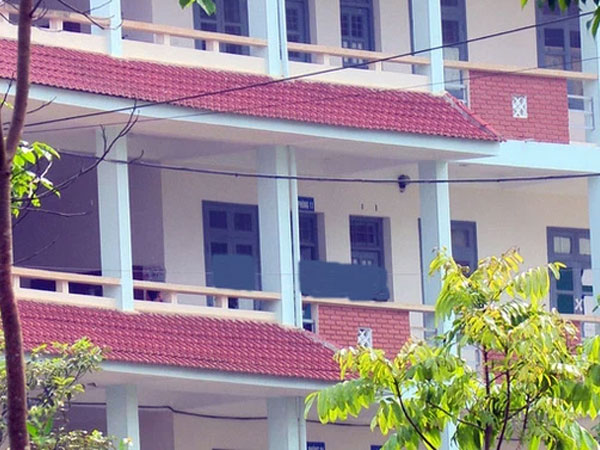 Tin nhắn cuối cùng của nam sinh lớp 10 chuyên Toán tử vong trong tư thế thắt cổ ở ký túc xá