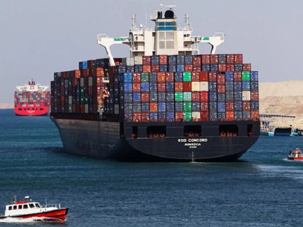 Sự cố tại kênh đào Suez đang gây khó cho xuất khẩu của Việt Nam