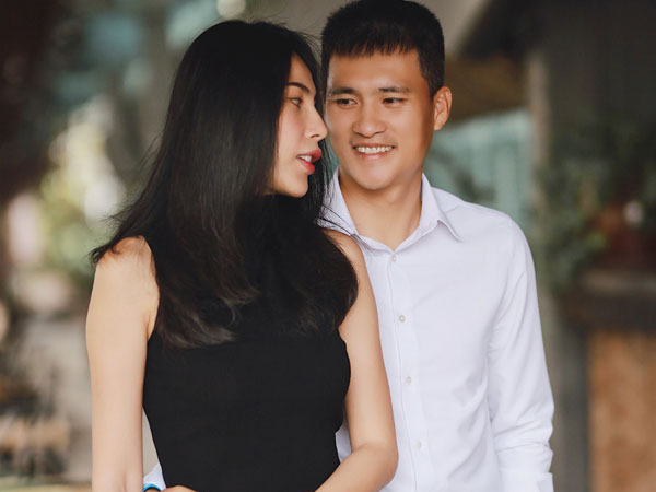 Thấy có người xúi Công Vinh 'người như anh xứng đáng có 2 vợ', Thuỷ Tiên ngay lập tức vào khẳng định chủ quyền