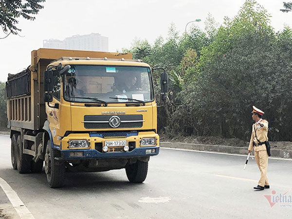 Xe quá tải, thay đổi kết cấu bị phạt nặng như thế nào?