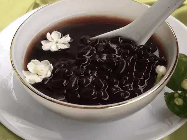 Sử dụng đậu đen để giảm cân và giải nhiệt cực tốt nhưng đừng dại phạm phải 6 sai lầm này kẻo 'rước bệnh vào thân'