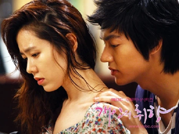 Bộ ảnh Son Ye Jin và Lee Min Ho ôm ấp cực tình bất ngờ hot trở lại sau 11 năm, fan choáng nặng vì tập cuối có tận 3 cảnh nóng
