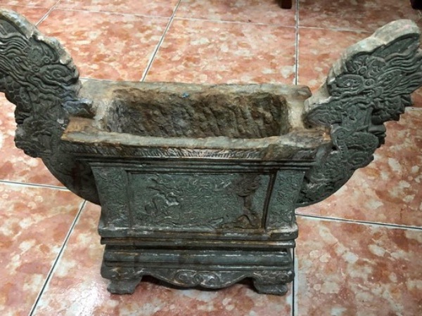 Gian nan hành trình tìm lại bát hương cổ hàng trăm năm tuổi bị đánh cắp ở Hà Nội