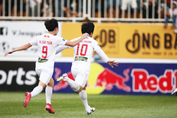 Vòng 7 V-League 2021: Hà Nội FC gặp khó, HAGL tiếp tục thăng hoa?