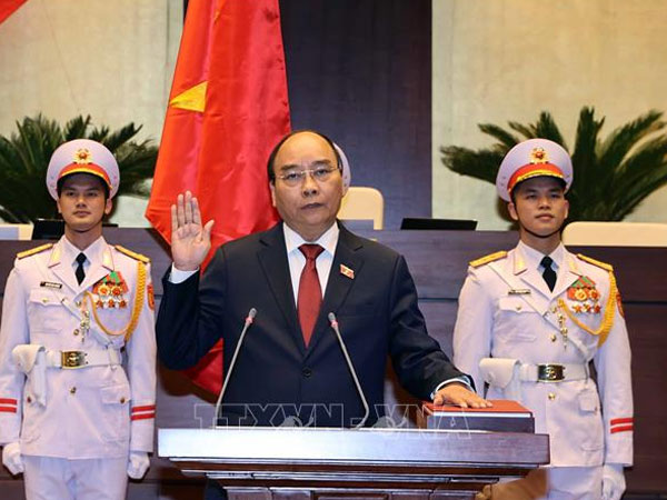 Chủ tịch nước Nguyễn Xuân Phúc tuyên thệ nhậm chức