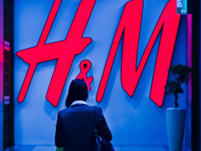 H&M: Gần 5.000 cửa hàng toàn cầu, nhưng lùm xùm cũng nhiều không kém
