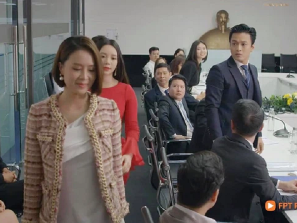 Hướng dương ngược nắng tập 50: Đang hả hê vì ngỡ 'nuốt' được Cao Dược, Kiên - Hoàng bỗng 'chết đứng' khi Châu trở về giữa cuộc họp cổ đông