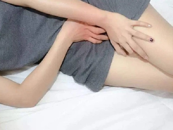 Chảy máu sau khi giao hợp, đừng xấu hổ mà giấu bệnh, cẩn thận ung thư cổ tử cung đã gần đến giai đoạn cuối