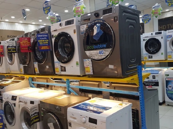 Máy giặt lồng ngang giảm giá không phanh đầu hè, có mẫu chỉ 5,3 triệu đồng