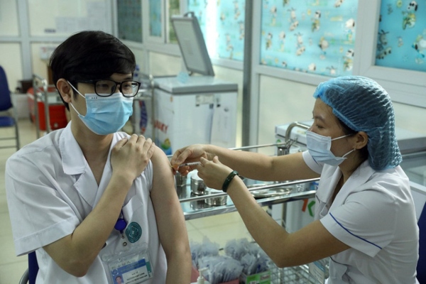 Sáng 7/4, Việt Nam không ghi nhận ca mắc COVID-19 mới, gần 54.000 người được tiêm vaccine
