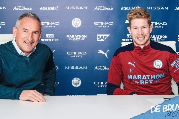 De Bruyne chính thức gia hạn với Man City đến 2025