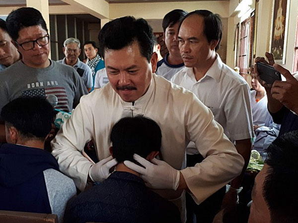 Hủy bỏ quyết định khen thưởng 'thần y' Võ Hoàng Yên