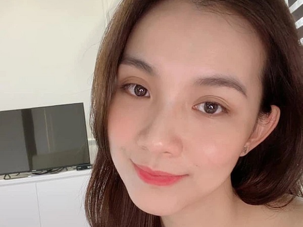 Hoa hậu Thuỳ Lâm tái xuất với nhan sắc 'đỉnh chóp' sau 13 năm rời xa showbiz, ái nữ 8 tuổi dự 'nối ngôi' mẹ đây!
