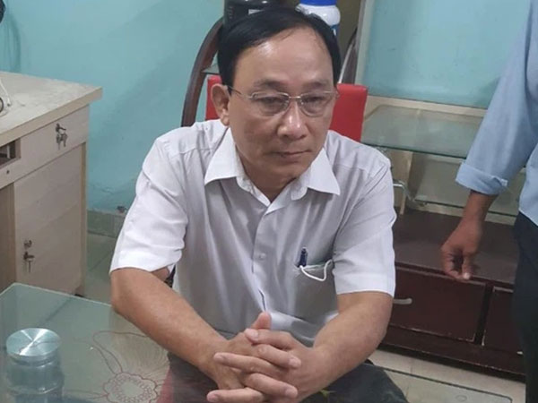 Vụ GĐ bệnh viện liên quan vụ giết người: Thuê người đánh dằn mặt 'tình địch' nhưng... giết nhầm 1 phụ nữ?