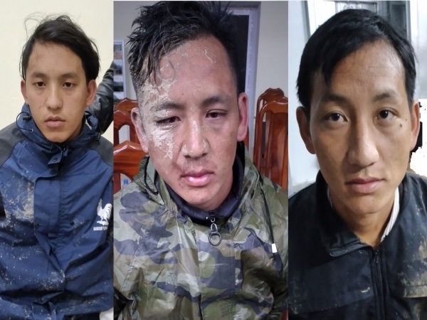Tóm gọn 3 đối tượng chạy xe máy vận chuyển 40 bánh heroin ở Cao Bằng
