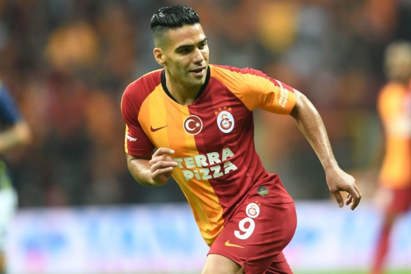 Falcao dính chấn thương kinh hoàng ở Thổ Nhĩ Kỳ