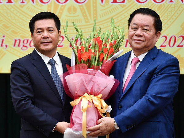 Ông Nguyễn Hồng Diên nói gì sau khi nhậm chức Bộ trưởng Bộ Công Thương?