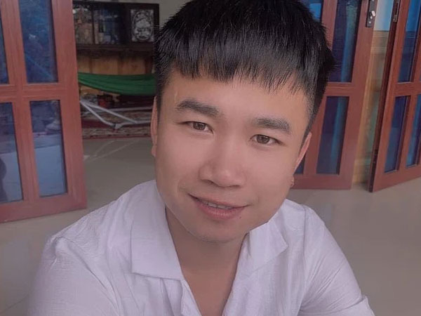 Nữ sinh 13 tuổi bị lạc khi đạp xe từ Hải Dương đến Hà Nội và hành động tốt bụng của tài xế taxi lúc nửa đêm
