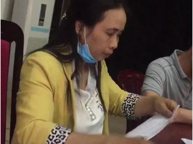 Người thu tiền 'chênh' khi làm căn cước công dân tại Hưng Yên là nhân viên bưu điện
