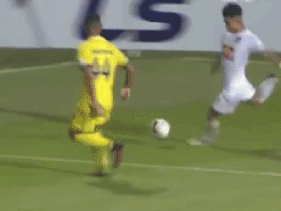 'Tội đồ' CLB Nam Định đăng đàn, phàn nàn về quả penalty phút 90+4 của HAGL