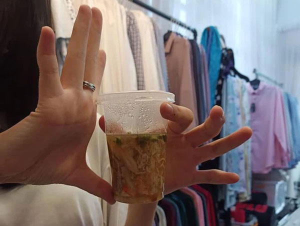 Dân mạng cay đắng review tiệm 'súp cua đắt nhất Sài Gòn': Bỏ ra 50k chỉ được vài muỗng súp, ly súp 25k 'gió thổi còn bay'