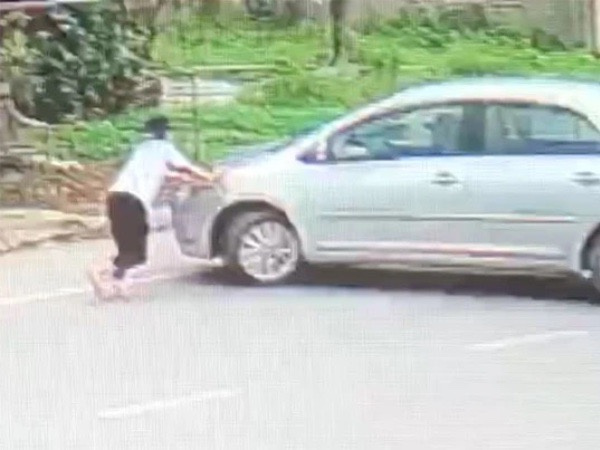 Gã đàn ông điều khiển ôtô tông ngã nữ sinh lớp 9 để 'bùng tiền' 2 két bia nhận 'cái kết đắng'