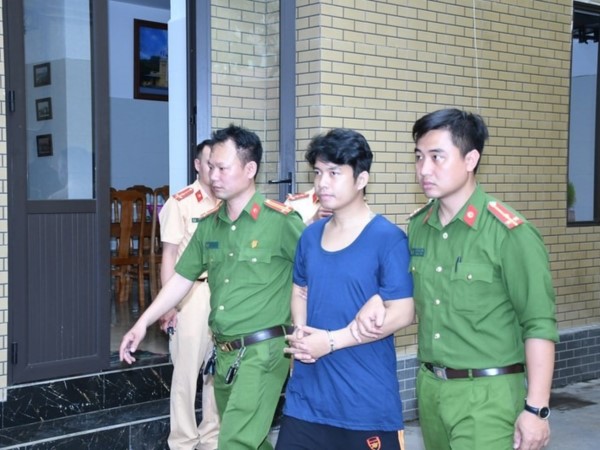 Nghi can nổ mìn vào tiệm vàng lẩn trốn ở đâu sau khi gây án?