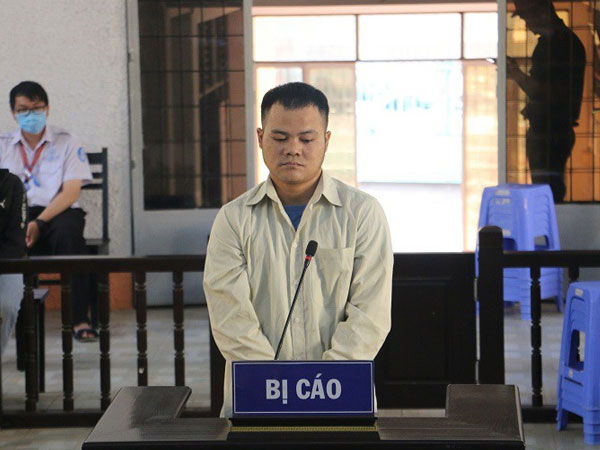 Bị xử tội giết người vì kéo em trai ra đường cho xe đụng