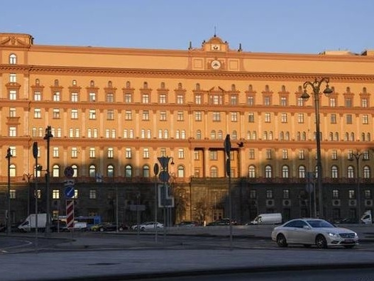 Nga bắt giữ Tổng lãnh sự Ukraine khi đang trao đổi thông tin tuyệt mật, gây thù địch với Moscow