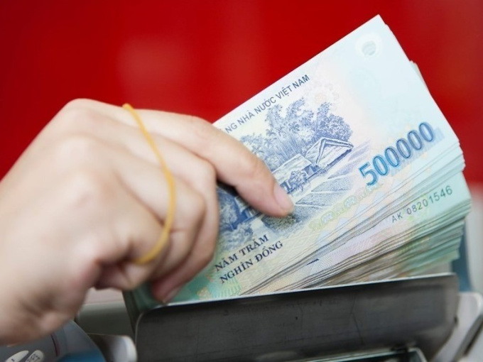 Khống chế việc chi loại tiền mệnh giá 500.000 đồng