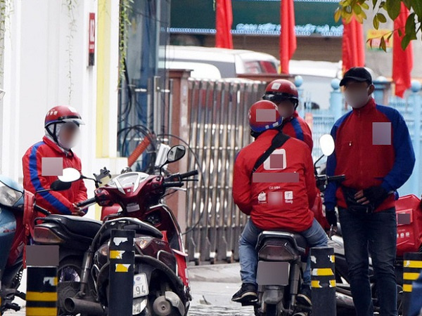 Các tài xế ứng dụng giao đồ ăn N. nói gì sau bài đăng kêu gọi tẩy chay vì chính sách ghép đơn, cướp trắng trợn tiền thưởng?