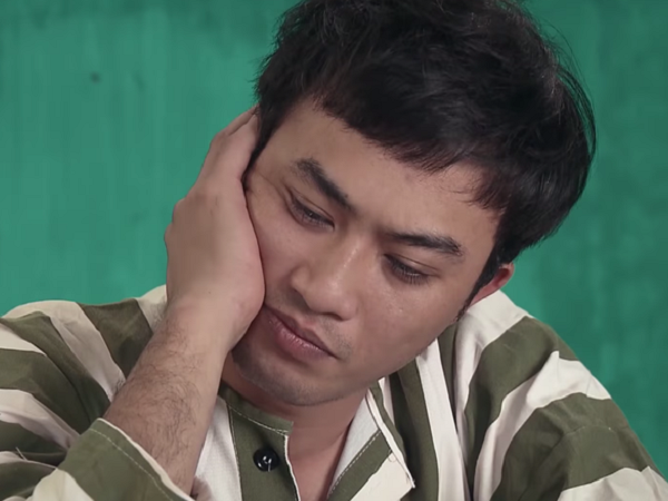Fan cười bò khi Doãn Quốc Đam lại đi tù trong phim mới: Định cướp danh hiệu 'chàng trai vàng trong làng tù tội' của Việt Anh hay gì?!