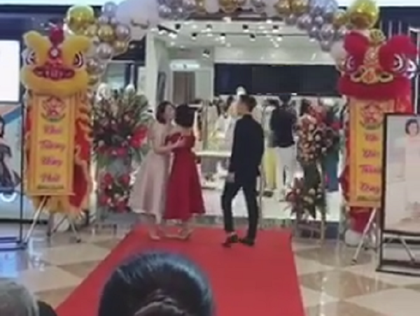 Rò rỉ cái kết viên mãn của Hướng dương ngược nắng: Châu thành NTK nổi tiếng, Cúc - Quân, Minh - Hoàng, Trí - Ngọc đều thành đôi