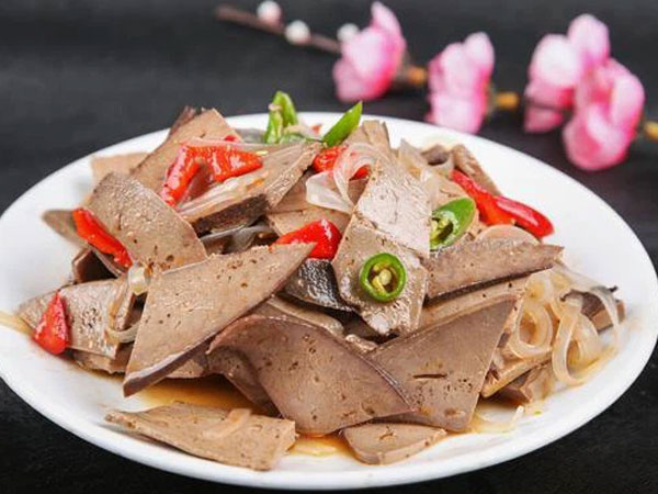 Khi mỡ máu tăng cao, cơ thể sẽ phát ra 5 'tín hiệu', nên hạn chế ăn 3 thực phẩm để tránh bệnh tăng nặng