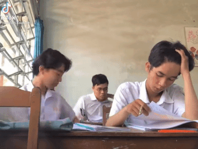 Cộng đồng mạng phát sốt với đoạn clip 'đi học ngồi kế đứa bạn hoạt bát là loại trải nghiệm gì?'