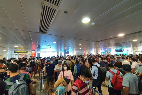 Bộ GTVT chỉ đạo nóng vụ ùn tắc tại sân bay Tân Sơn Nhất