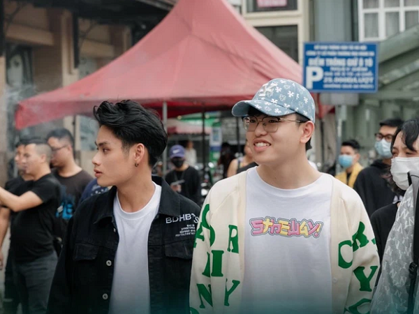 Dàn thí sinh Rap Việt mùa 1 tại casting Rap Việt miền Bắc: Kẻ đến tranh tài, người đi cổ vũ hội anh em