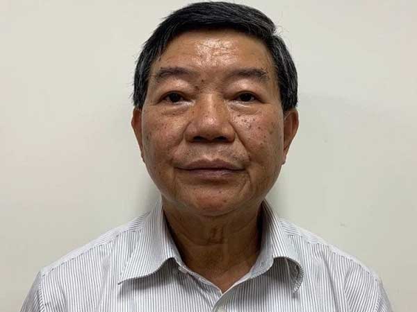 Cựu Giám đốc Bệnh viện Bạch Mai bỏ túi hơn 300 triệu đồng khi tăng phí khám chữa bệnh, 'móc túi' bệnh nhân