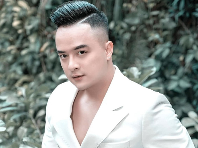 Bị Nathan Lee nói là 'cặn bã, xấu xa', Cao Thái Sơn tuyên bố sẽ làm 1 chuyện chưa từng có tiền lệ trong showbiz