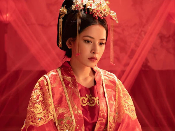 Tròn 2 năm Chi Pu ra MV Anh Ơi Ở Lại gây bão Vpop, ai còn nhớ phát ngôn 'Không thể phân chia hát được ballad mới là ca sĩ'?