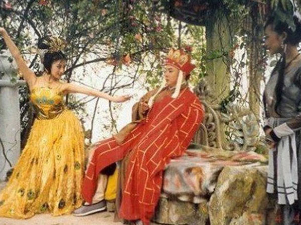 7 đại mỹ nhân Tây Du Ký nức tiếng một thời, 35 năm vẫn còn thương nhớ Tây Lương nữ vương