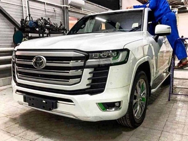 Chưa ra mắt, Toyota Land Cruiser thế hệ mới đã 'rò rỉ' hình ảnh